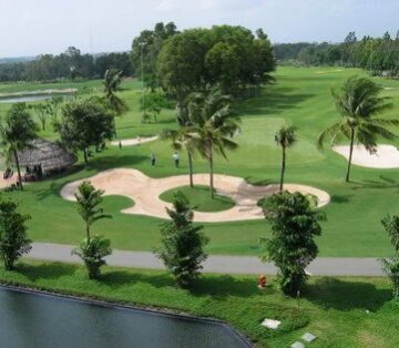 Private car rental Ho Chi Minh golf course