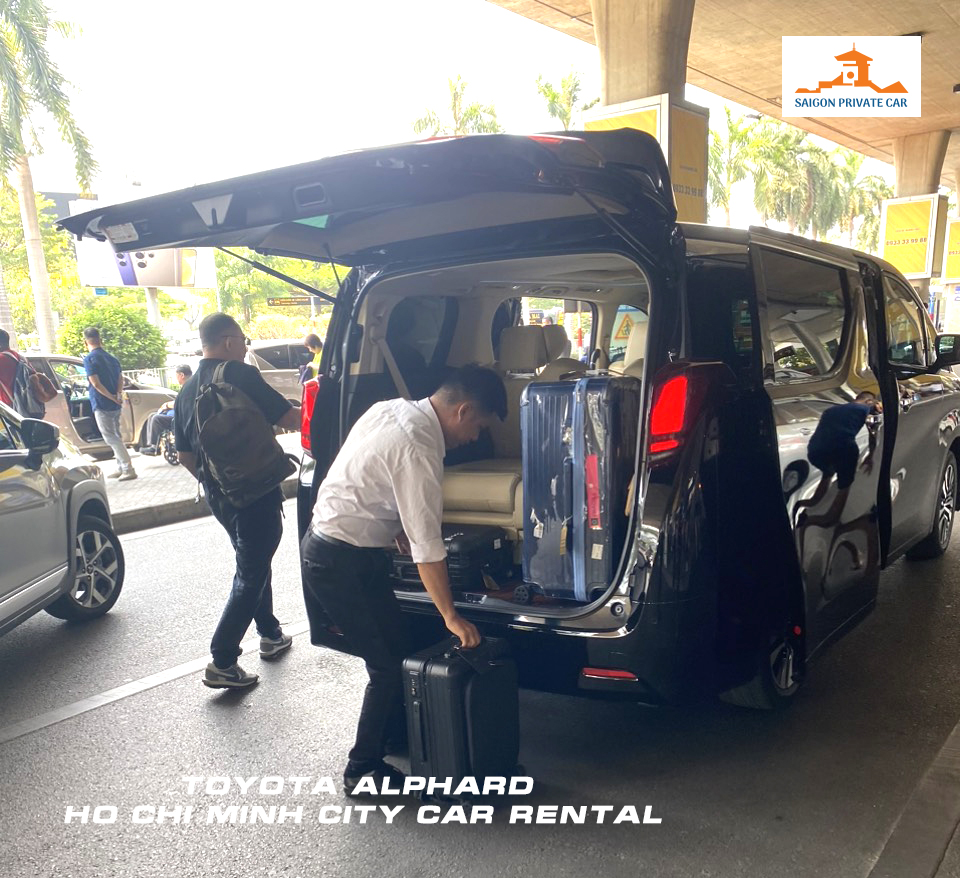Toyota Alphard Ho Chi Minh City Car Rental WITH DRIVER