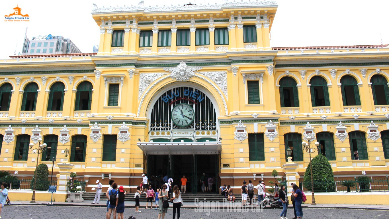 Top 8 Attractions Ho Chi Minh City - Saigon Central Post Office